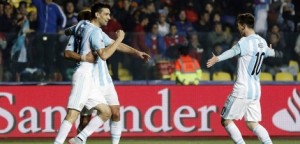 Messi-Pastore-470x225