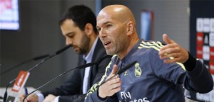 Zidane-rueda-prensa-5632036-470x225